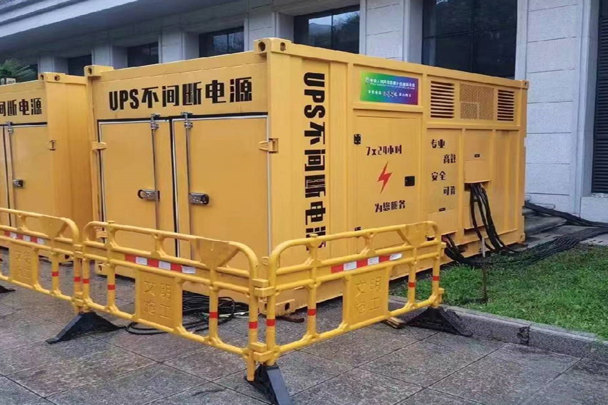 淇滨发电机租赁施工现场